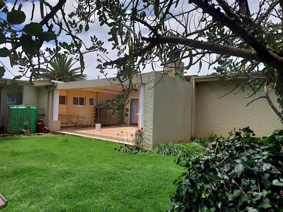 3 Bedroom Property for Sale in Ottosdal North West